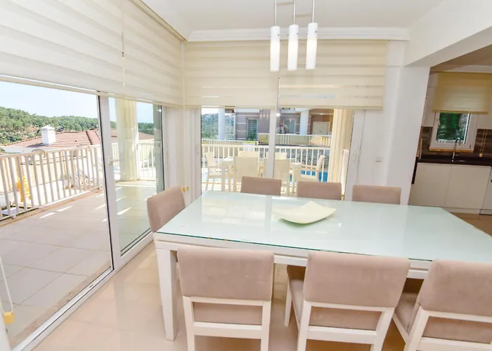 Rana The Royal Links Sarigerme *